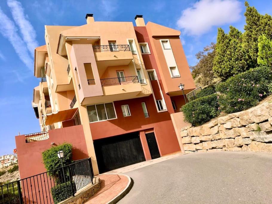 Nice Apartment With Terrace In Bonalba Golf Mutxamel Exterior photo